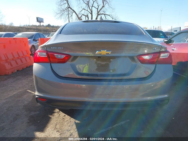 Chevrolet MALIBU LT 2018 1G1ZD5ST7JF230027 Image 16