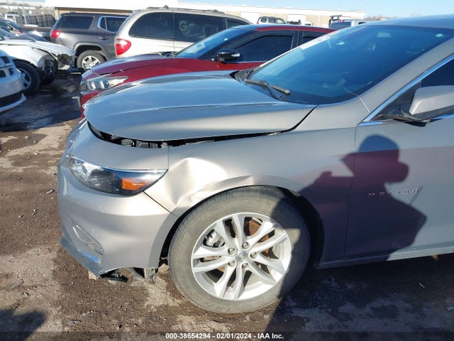Chevrolet MALIBU LT 2018 1G1ZD5ST7JF230027 Image 6