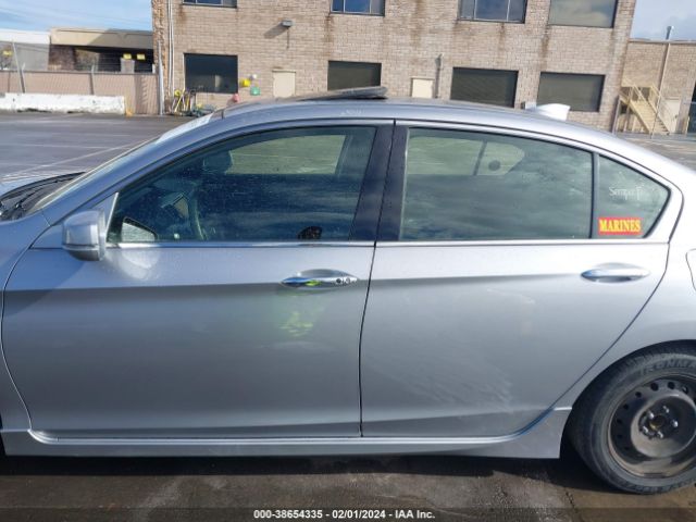 JHMCR6F75HC025463 Honda Accord Hybrid Touring