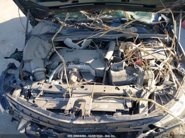 W04GP6SX2J1123456 Buick Regal Sportback Essence