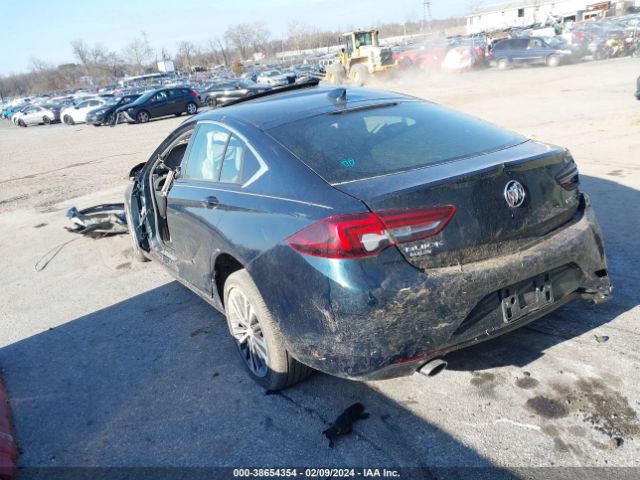 W04GP6SX2J1123456 Buick Regal Sportback Essence