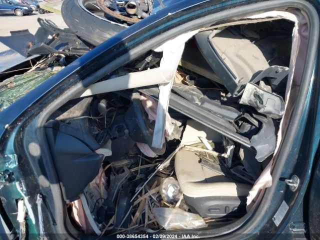 W04GP6SX2J1123456 Buick Regal Sportback Essence