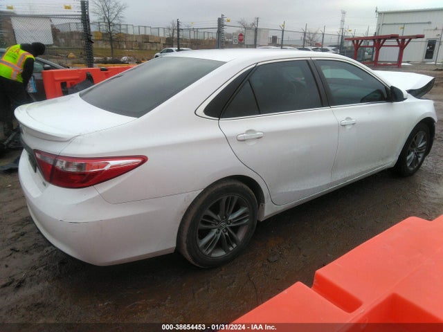 Toyota CAMRY SE 2015 4T1BF1FK1FU962682 Image 4