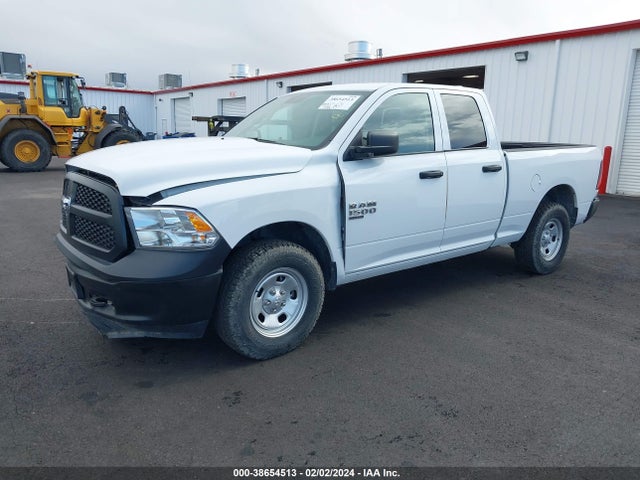 1C6RR7FG2NS163505 RAM 1500 Classic Tradesman Quad Cab 4x4 6'4 Box