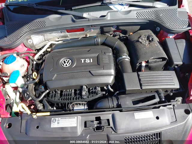 2015 VOLKSWAGEN BEETLE 1.8T VIN: 3VWJ17AT8FM637689