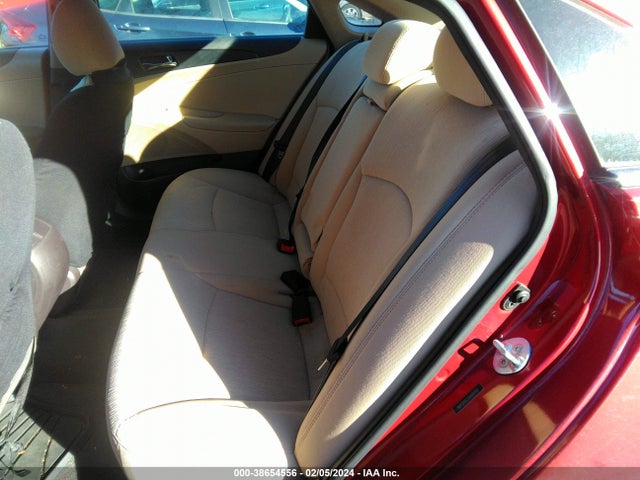 2013 HYUNDAI SONATA GLS VIN: 5NPEB4AC7DH686904