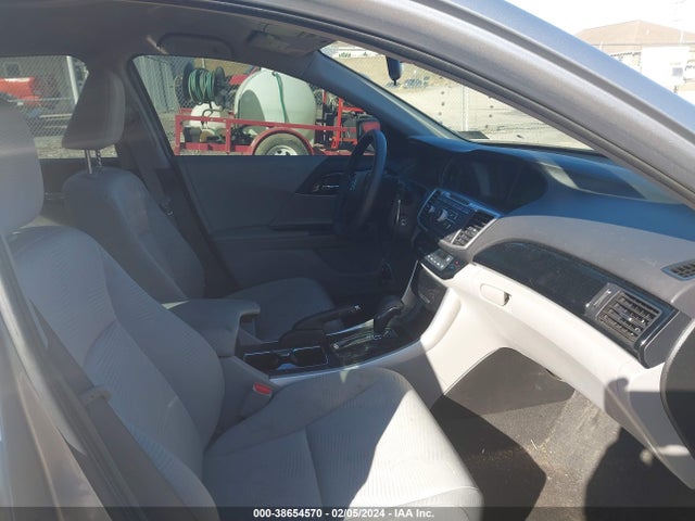 Honda ACCORD LX 2016 1HGCR2F38GA015979 Image 5