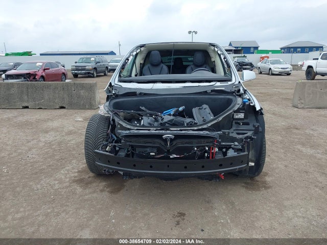 Tesla Model X 60d/70d/75d/90d 2016 5YJXCAE22GF002558 Image 12
