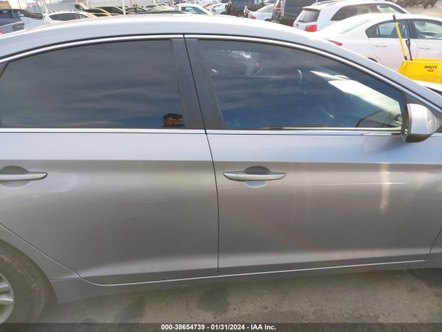 Hyundai SONATA SE 2015 5NPE24AF5FH156959 Image 14