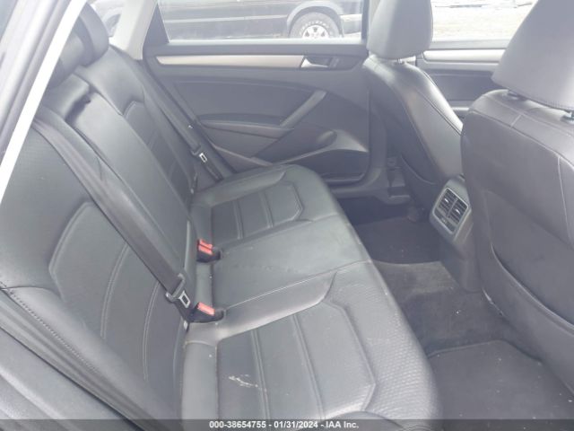 1VWBV7A3XFC064353 Volkswagen Passat 2.0l Tdi Se