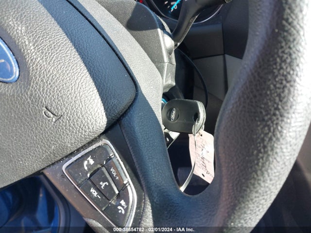 Ford ESCAPE SE 2018 1FMCU0GD2JUC00569 Image 11