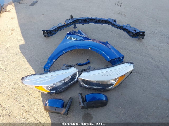 Ford ESCAPE SE 2018 1FMCU0GD2JUC00569 Image 12