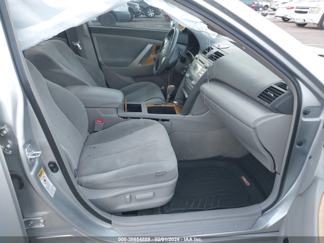 2007 TOYOTA CAMRY XLE VIN: 4T1BE46KX7U176367