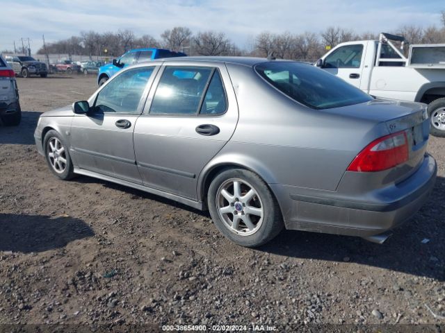 2002 SAAB 9-5 YS3EH49G223029709 Photo 2