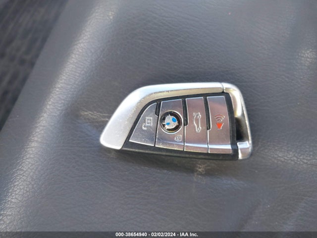 BMW 540I 2017 WBAJE5C3XHG914068 Image 11