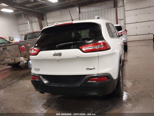 Jeep Cherokee Latitude 2015 1C4PJMCB9FW667896 Image 16