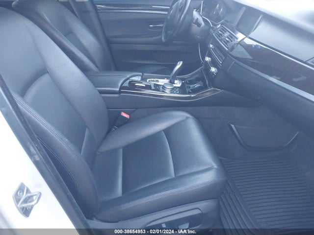 2015 BMW 528I XDRIVE VIN: WBA5A7C51FD624486