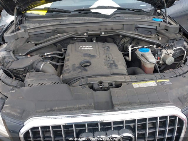 Audi Q5 2.0t Premium 2014 WA1LFAFP7EA026953 Image 10