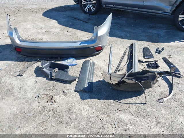 Toyota Highlander Le 2019 5TDZARFHXKS048871 Image 12