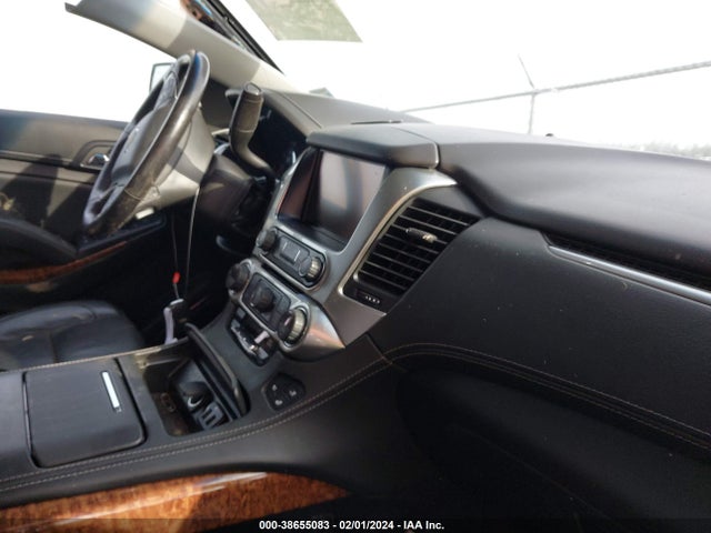 Chevrolet Suburban Premier 2018 1GNSCJKC6JR194423 Image 5