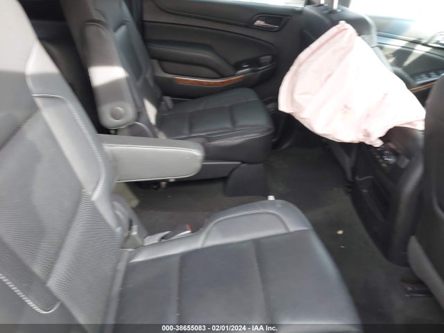 Chevrolet Suburban Premier 2018 1GNSCJKC6JR194423 Image 8