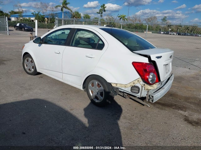 Chevrolet Sonic Ls Auto 2016 1G1JA5SH2G4176321 Image 3