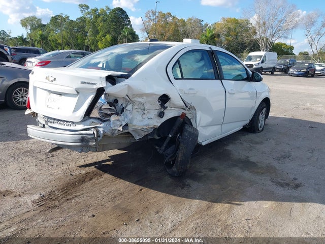 Chevrolet Sonic Ls Auto 2016 1G1JA5SH2G4176321 Image 4