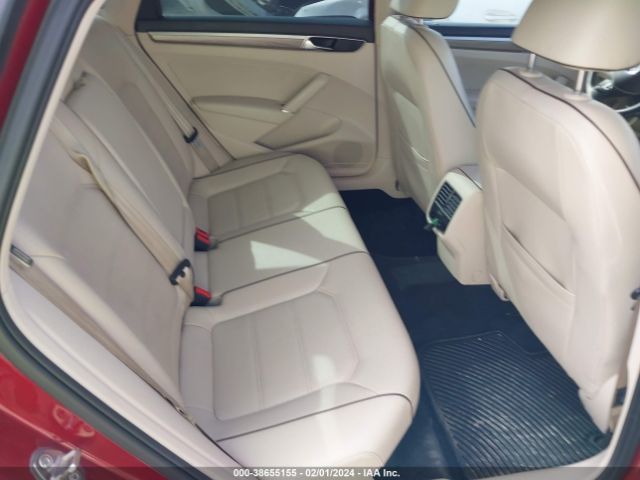 1VWBA7A35JC019714 Volkswagen Passat 2.0t Se
