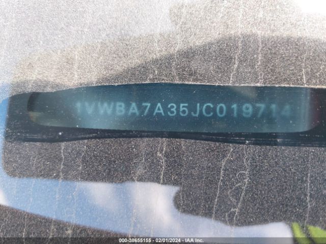 1VWBA7A35JC019714 Volkswagen Passat 2.0t Se