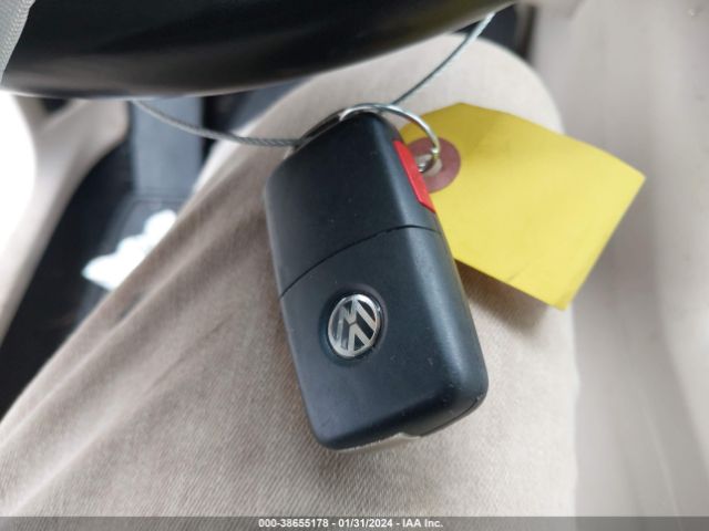 WVGBV7AX0HW513249 Volkswagen Tiguan 2.0t S