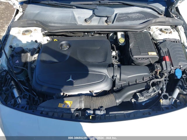 Mercedes-Benz CLA 250 2014 WDDSJ4EBXEN044028 Image 10