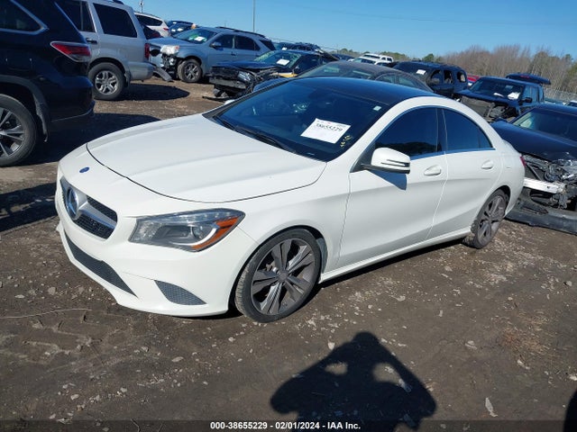 Mercedes-Benz CLA 250 2014 WDDSJ4EBXEN044028 Image 2