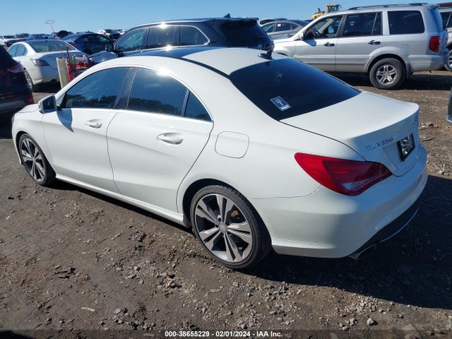 Mercedes-Benz CLA 250 2014 WDDSJ4EBXEN044028 Image 3
