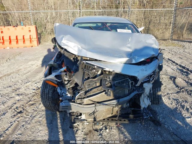 1G4ZP5SZ7JU128950 Buick Lacrosse Essence