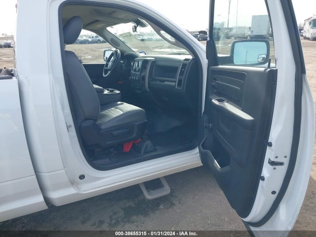 3C6JR6AG4FG578087 RAM 1500