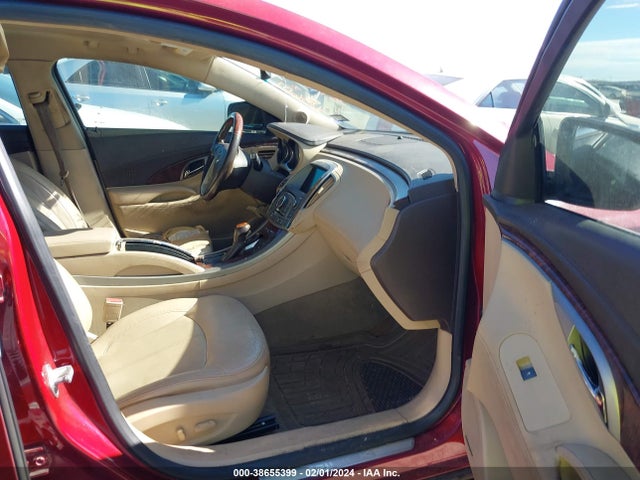 2010 BUICK LACROSSE CXS VIN: 1G4GE5GV3AF165601