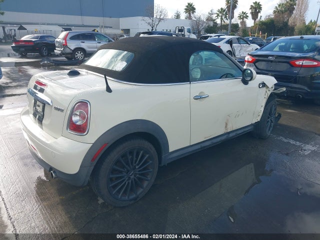 2012 MINI COOPER WMWSY1C59CT429118 Photo 3