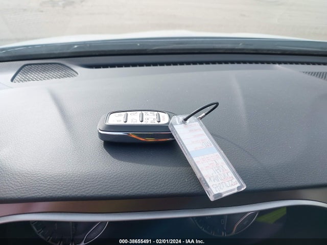 2C4RC1CGXPR567782 Chrysler Voyager Lx