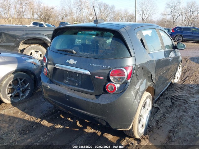 Chevrolet Sonic Ltz Auto 2015 1G1JE6SB2F4109111 Image 4