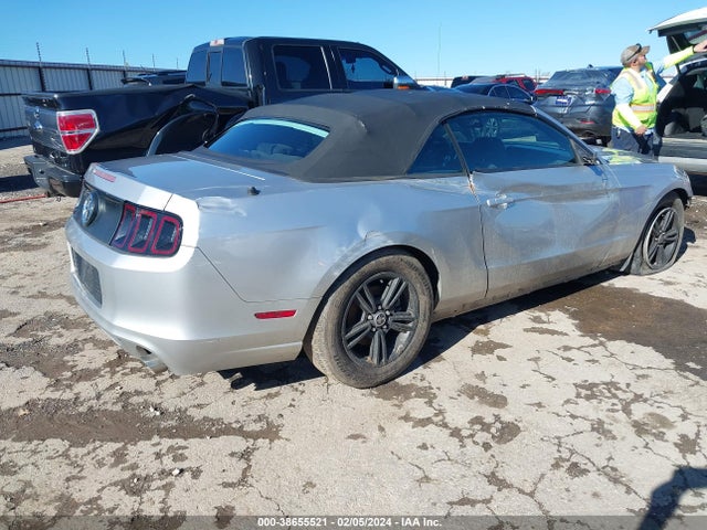 Ford Mustang V6 2014 1ZVBP8EM1E5211097 Image 4