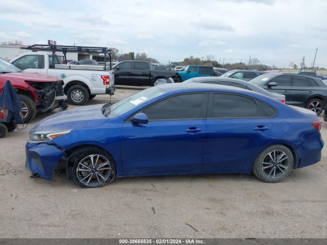 3KPF24AD8NE492997 KIA Forte Lxs