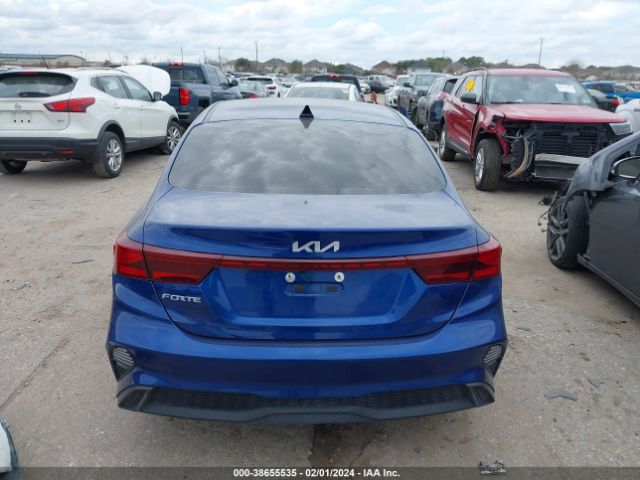 3KPF24AD8NE492997 KIA Forte Lxs