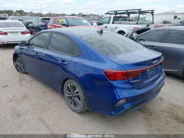 3KPF24AD8NE492997 KIA Forte Lxs