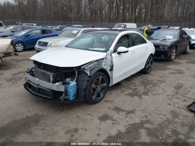 W1K3G4FB2LJ201461 Mercedes-Benz A 220 4matic