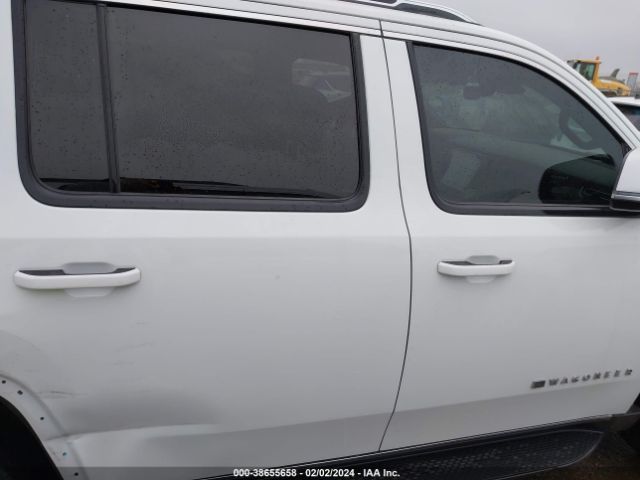 1C4SJVAT4NS206252 Jeep Wagoneer Series I 4x4