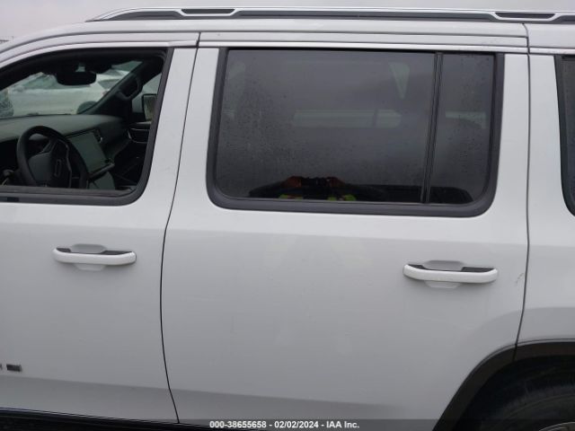 1C4SJVAT4NS206252 Jeep Wagoneer Series I 4x4