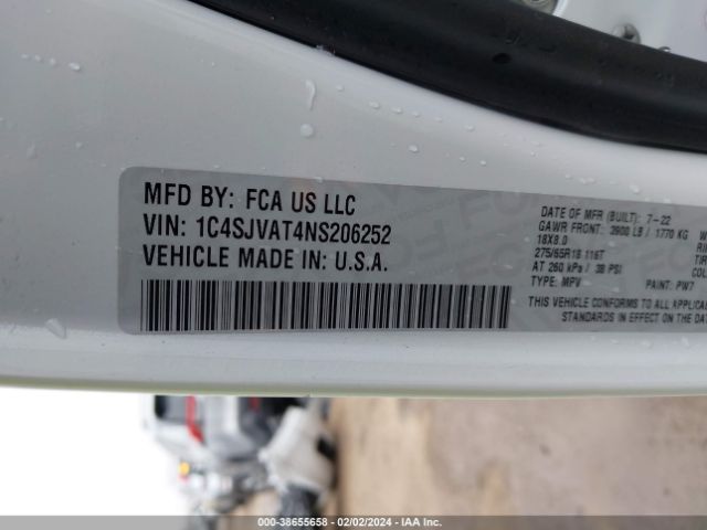 1C4SJVAT4NS206252 Jeep Wagoneer Series I 4x4