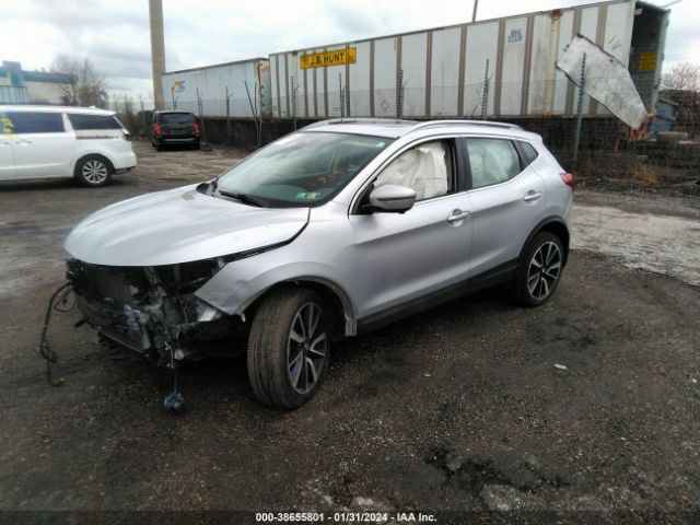 JN1BJ1CR0HW106935 Nissan Rogue Sport Sl