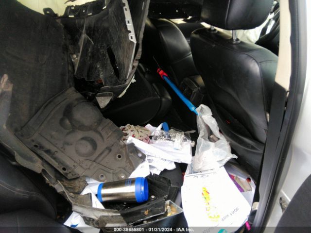 JN1BJ1CR0HW106935 Nissan Rogue Sport Sl