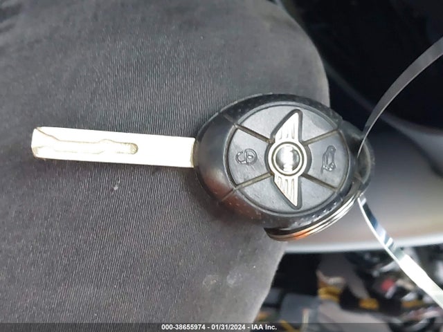 2005 MINI COOPER S WMWRE33485TG95214 Photo 10